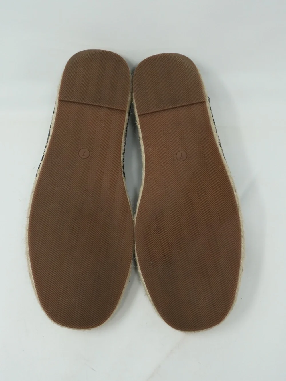 Like NEW ARMANI MEN ESPADRILLES, Size 8